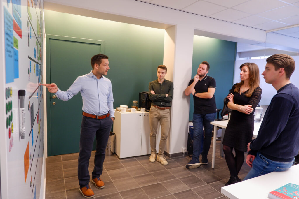 Bespreking Assistu tijdens weekly stand-up